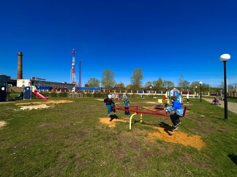 Обустройство детской игровой площадки «ЭХО ЛЕНД» в парке по ул. Школьная